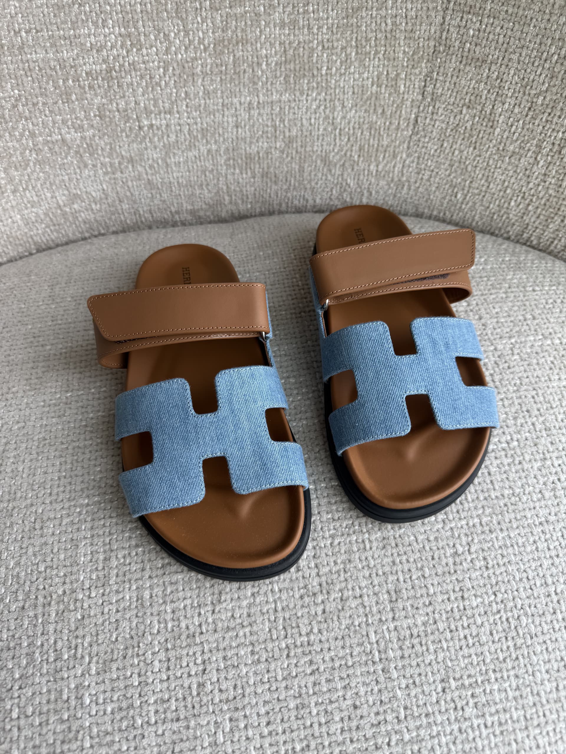 Hermès Chypre 38,5 in Naturel/Denim Denim/Calfskin combination Not applicable hardware
