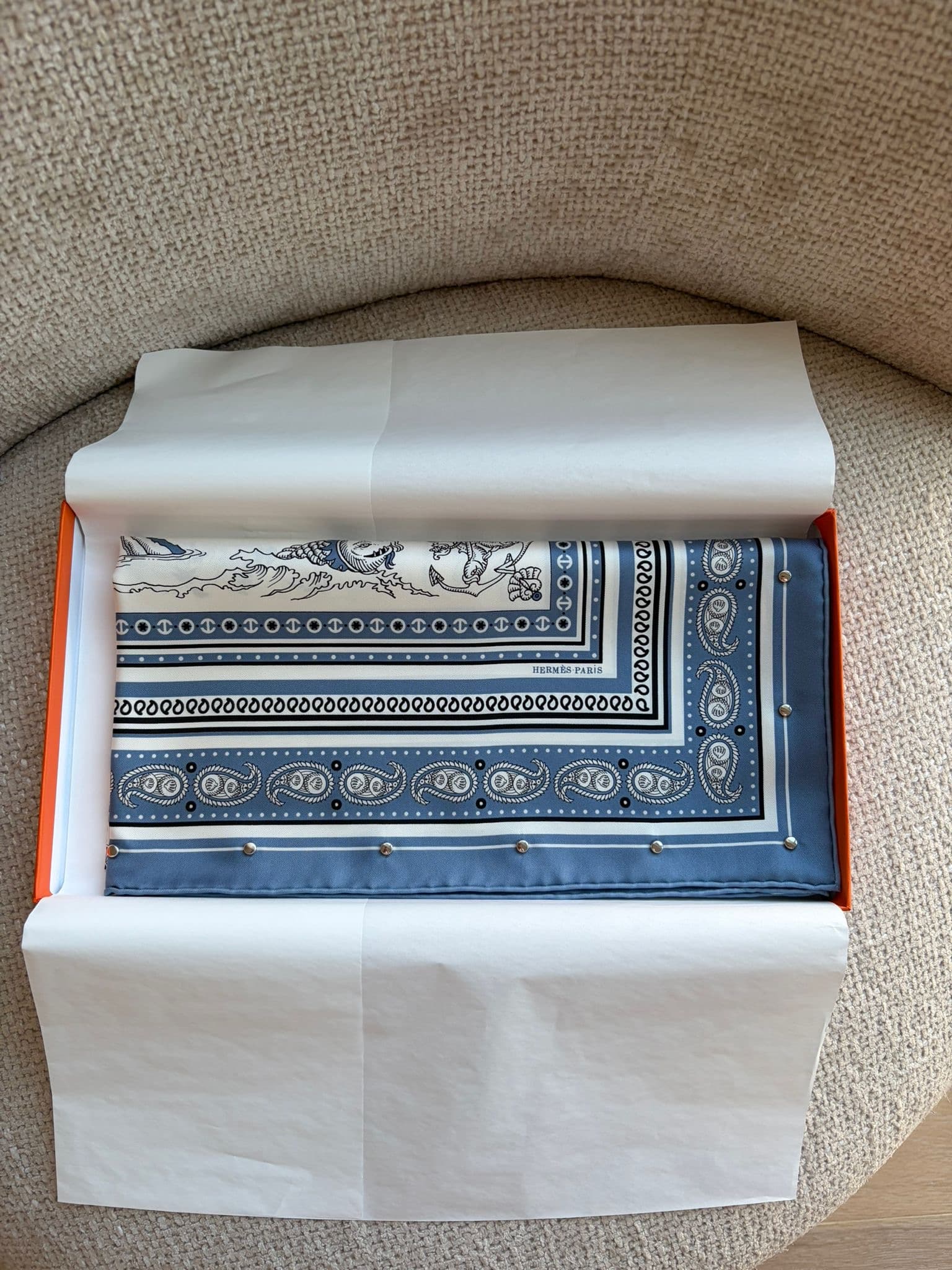 Hermès Hermès Carré 70 silk with the studs — front view