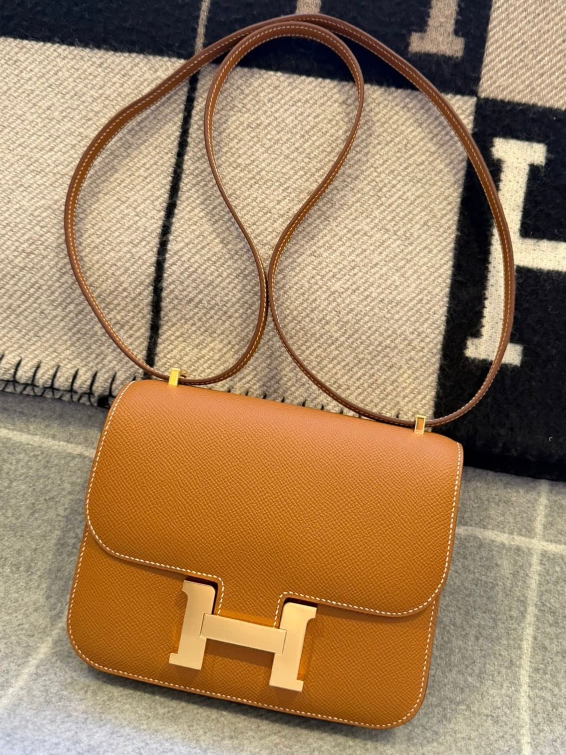 Hermès Constance 18 18cm in Gold Epsom Gold (GHW) hardware — front view