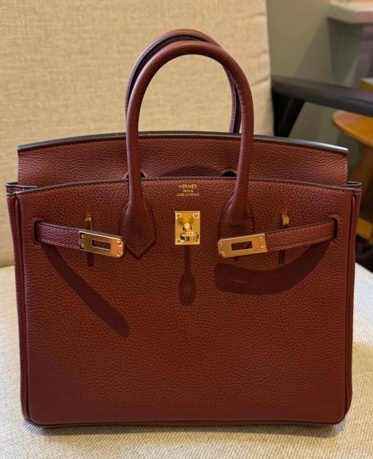Hermès Birkin 25 25cm in Rouge H Togo Gold (GHW) hardware — front view