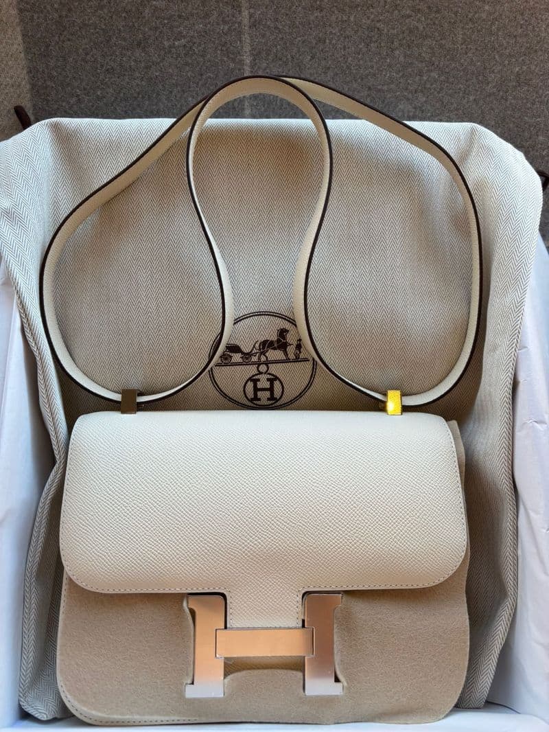 Hermès Constance 24 24 in Nata Epsom PHW hardware — front view
