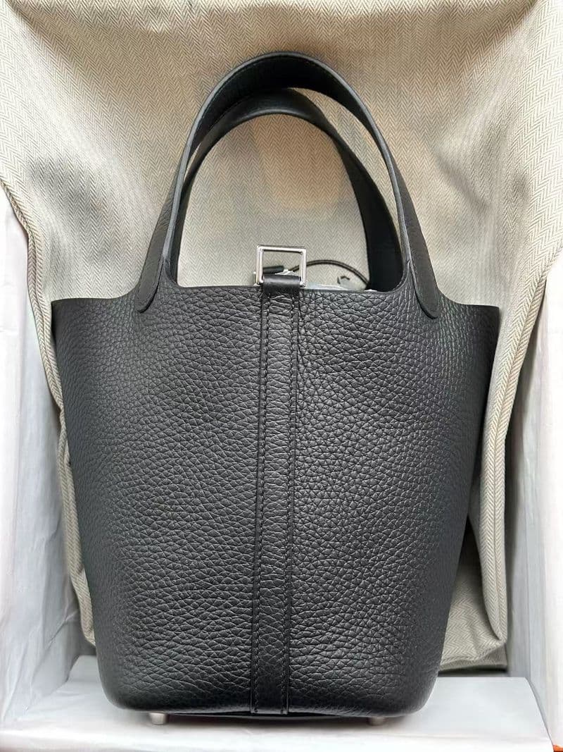 Hermès Picotin 18 18 in Black TC PHW hardware — front view