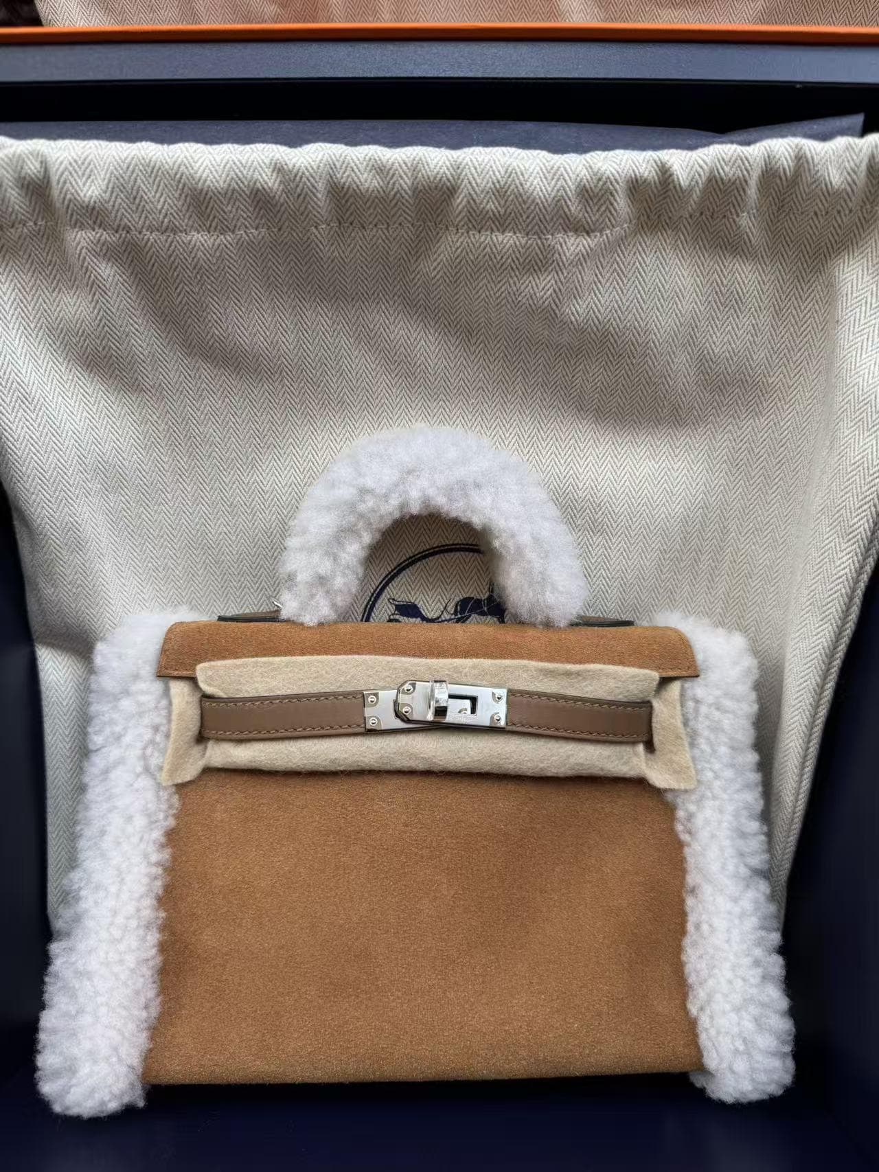 Hermès Other in Gold Palladium (PHW) hardware — front view