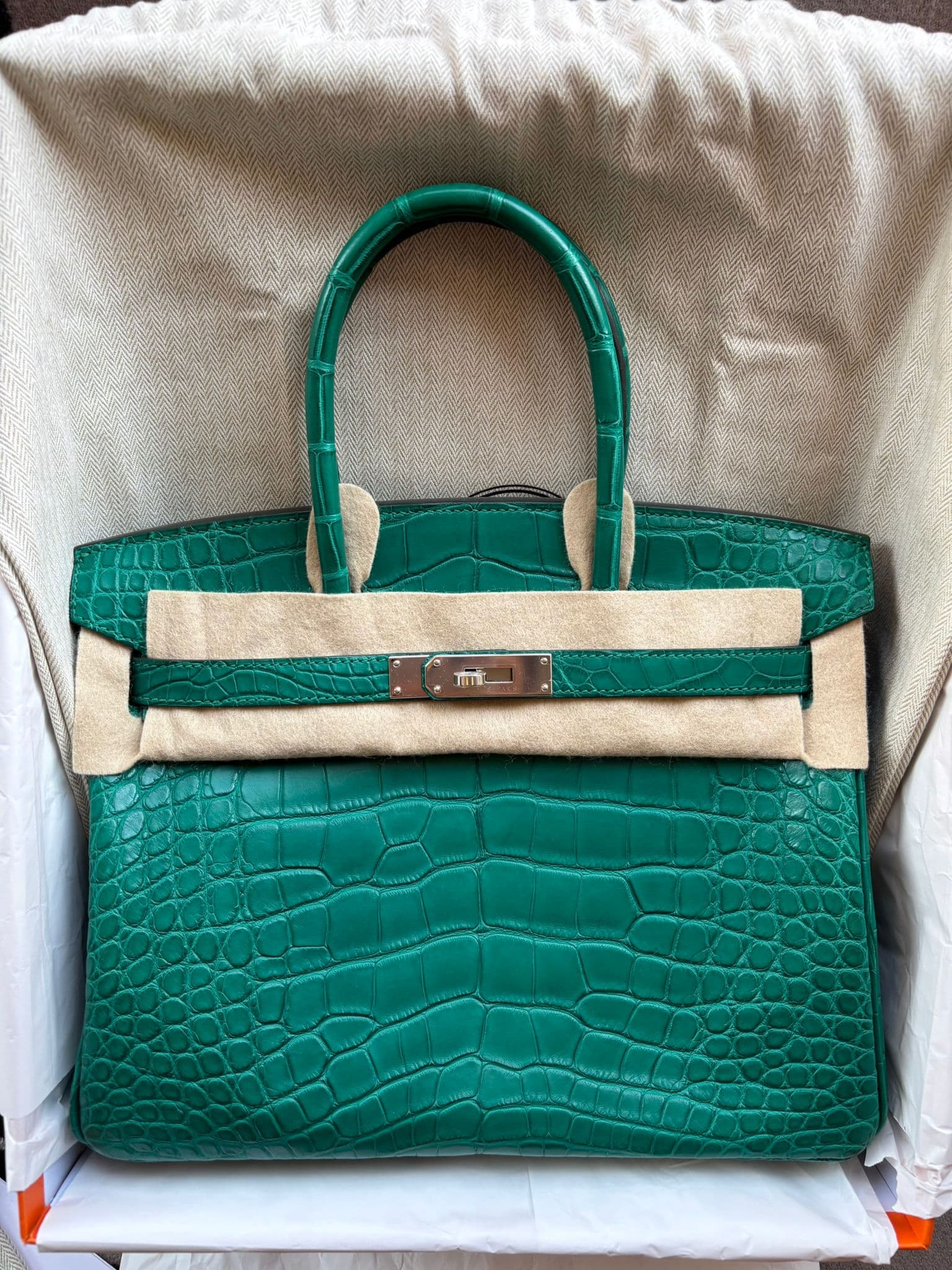 Hermès Birkin 30 30 in Malachite Palladium (PHW) hardware — front view