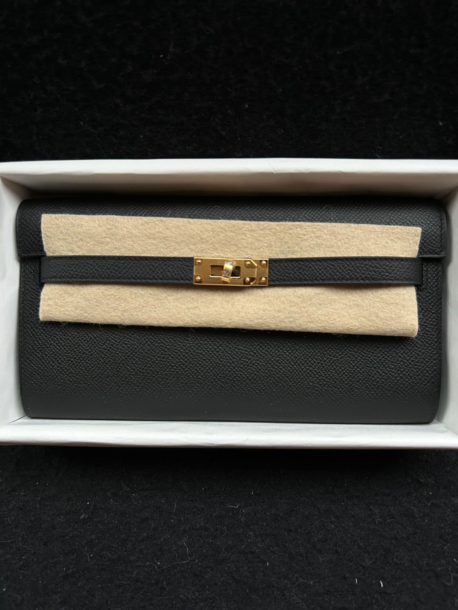 Hermès Other Epsom Gold (GHW) hardware — front view