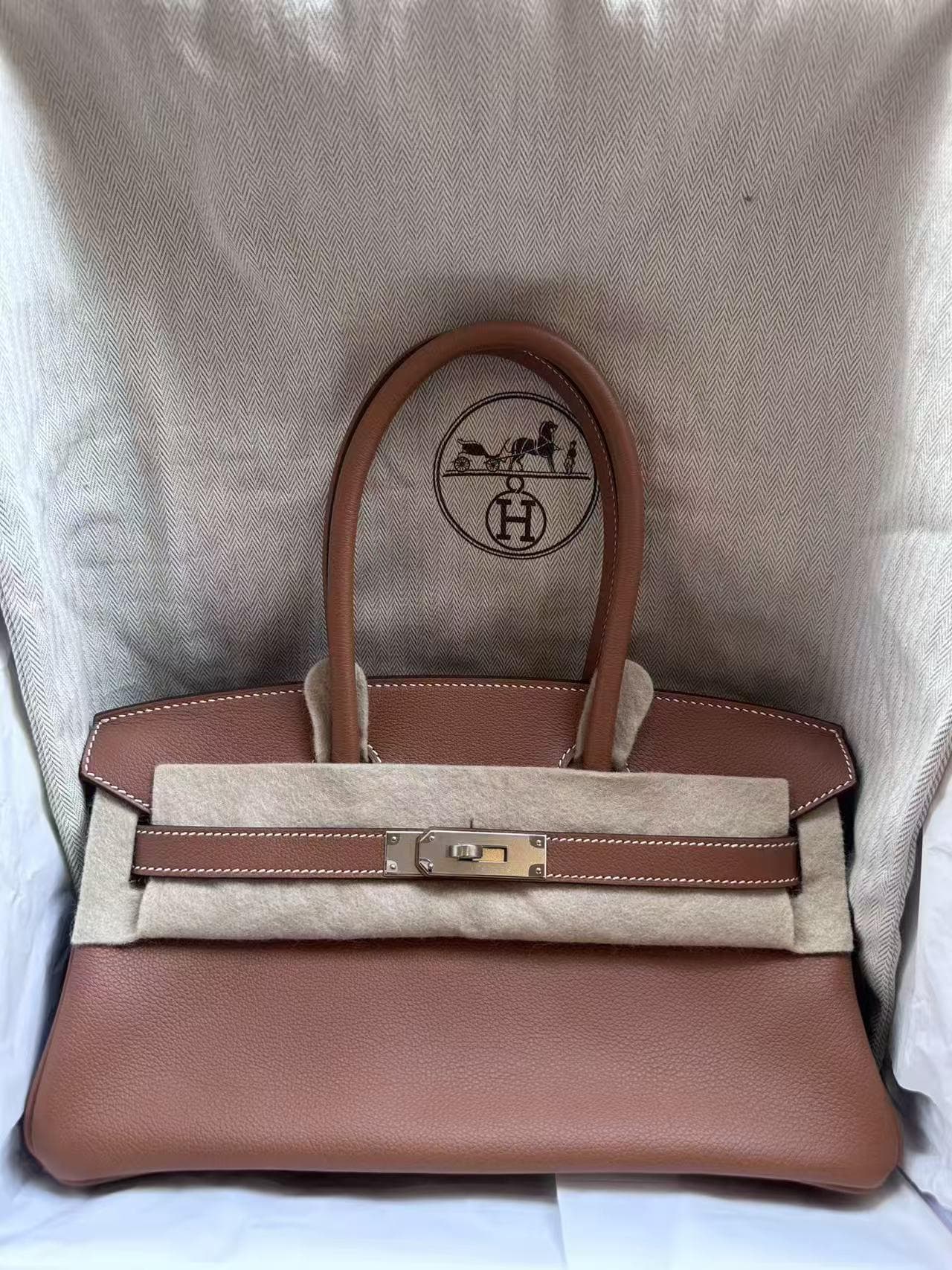 Hermès Other 29 in Gold Palladium (PHW) hardware — front view