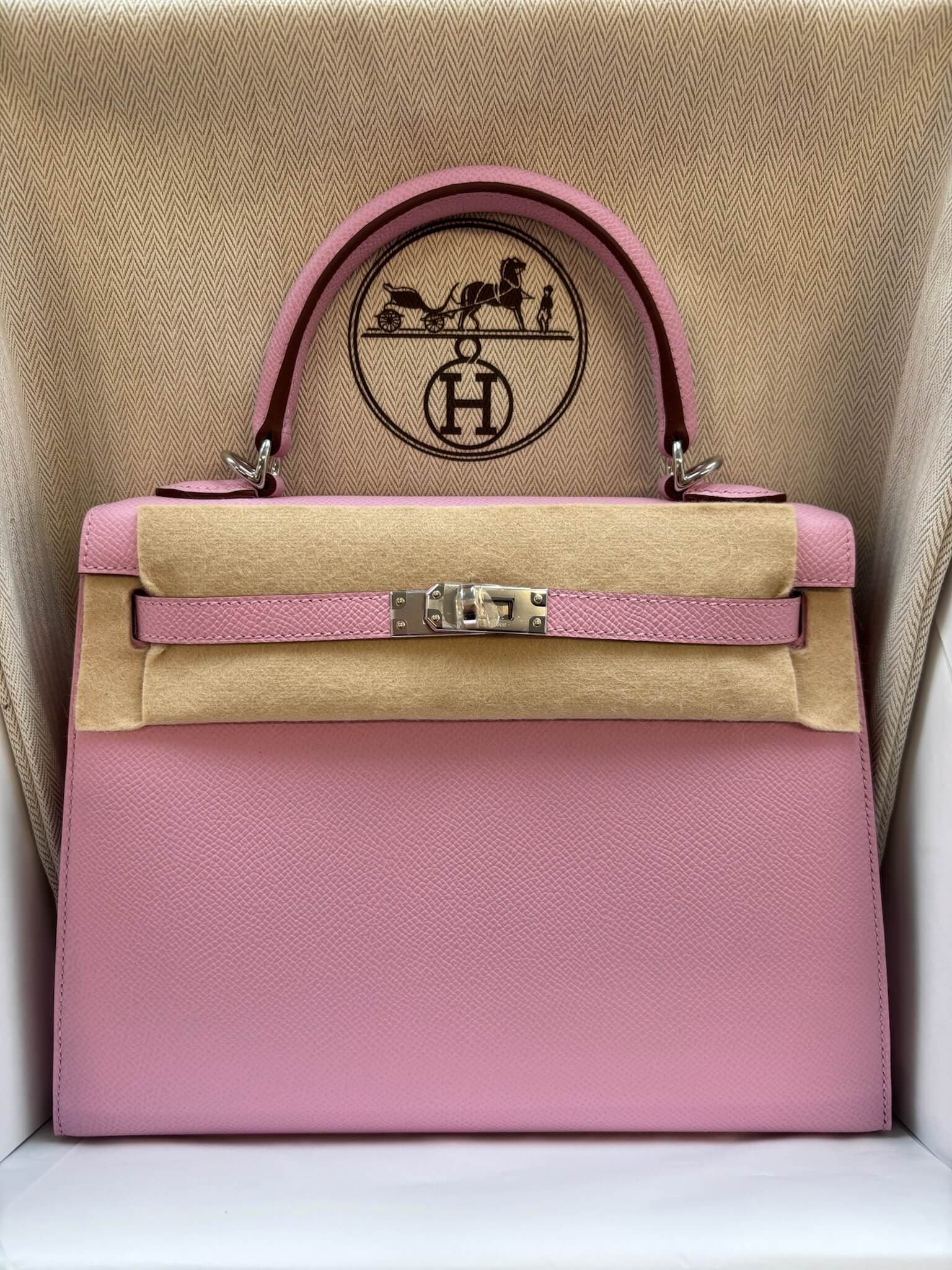 Hermès Kelly 25 25 in Mauve Sylvestre Epsom Palladium (PHW) hardware — front view