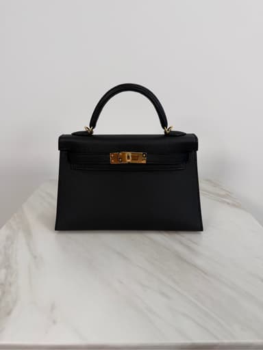 Hermès Mini Kelly Black Epsom Gold Hardware