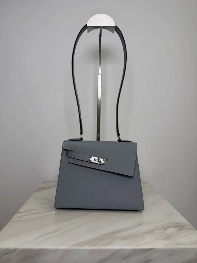 Hermès Kelly Desorde Desorde in Gris pantine Epsom Palladium Hardware hardware — front view