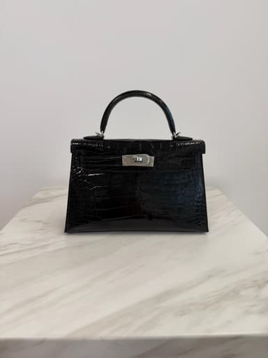 Hermès Mini Kelly Black Shiny Alligator Palladium Hardware