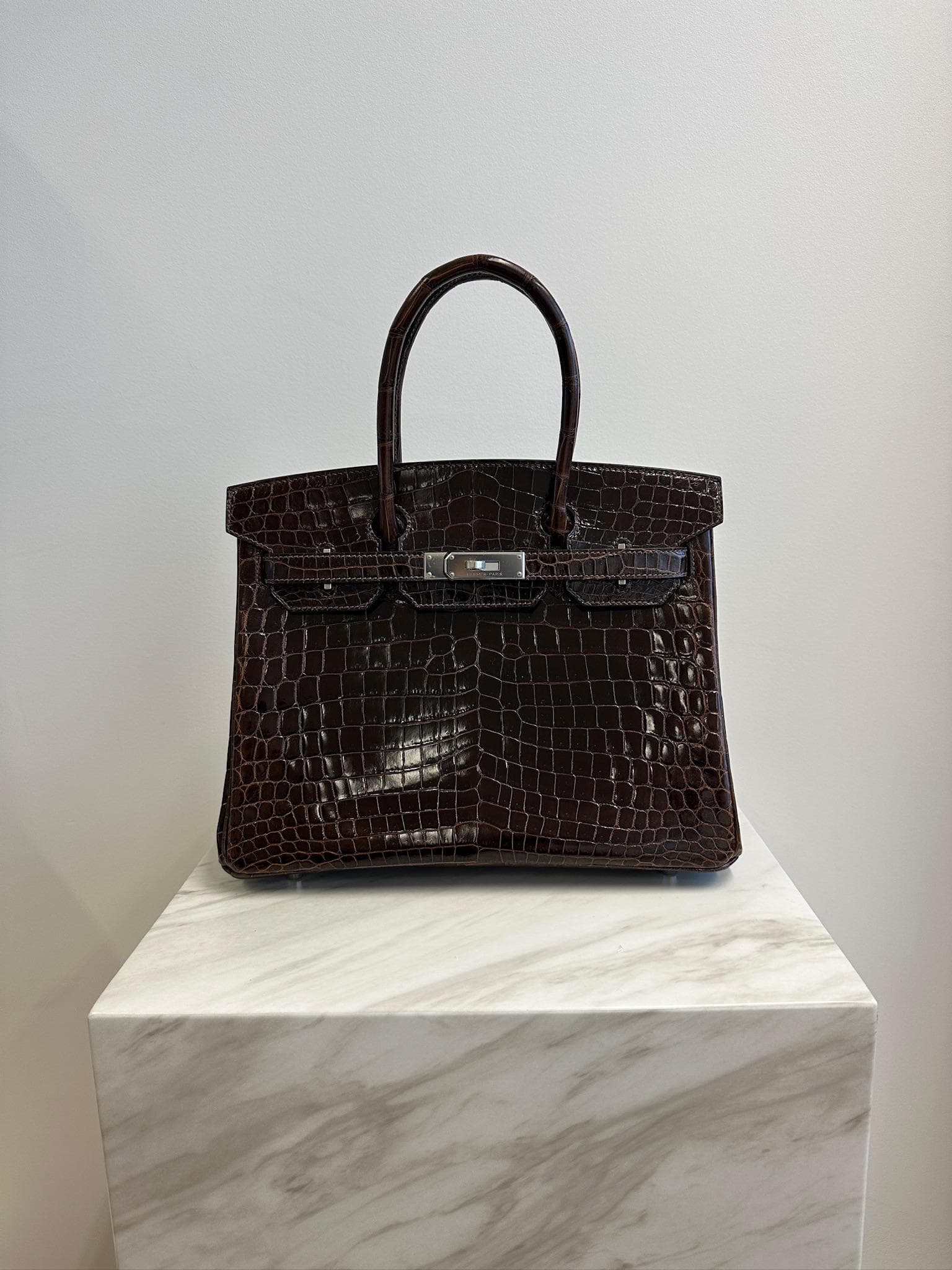 Hermès Birkin 30 30 in Havana Shiny Niloticus Palladium Hardware hardware — front view