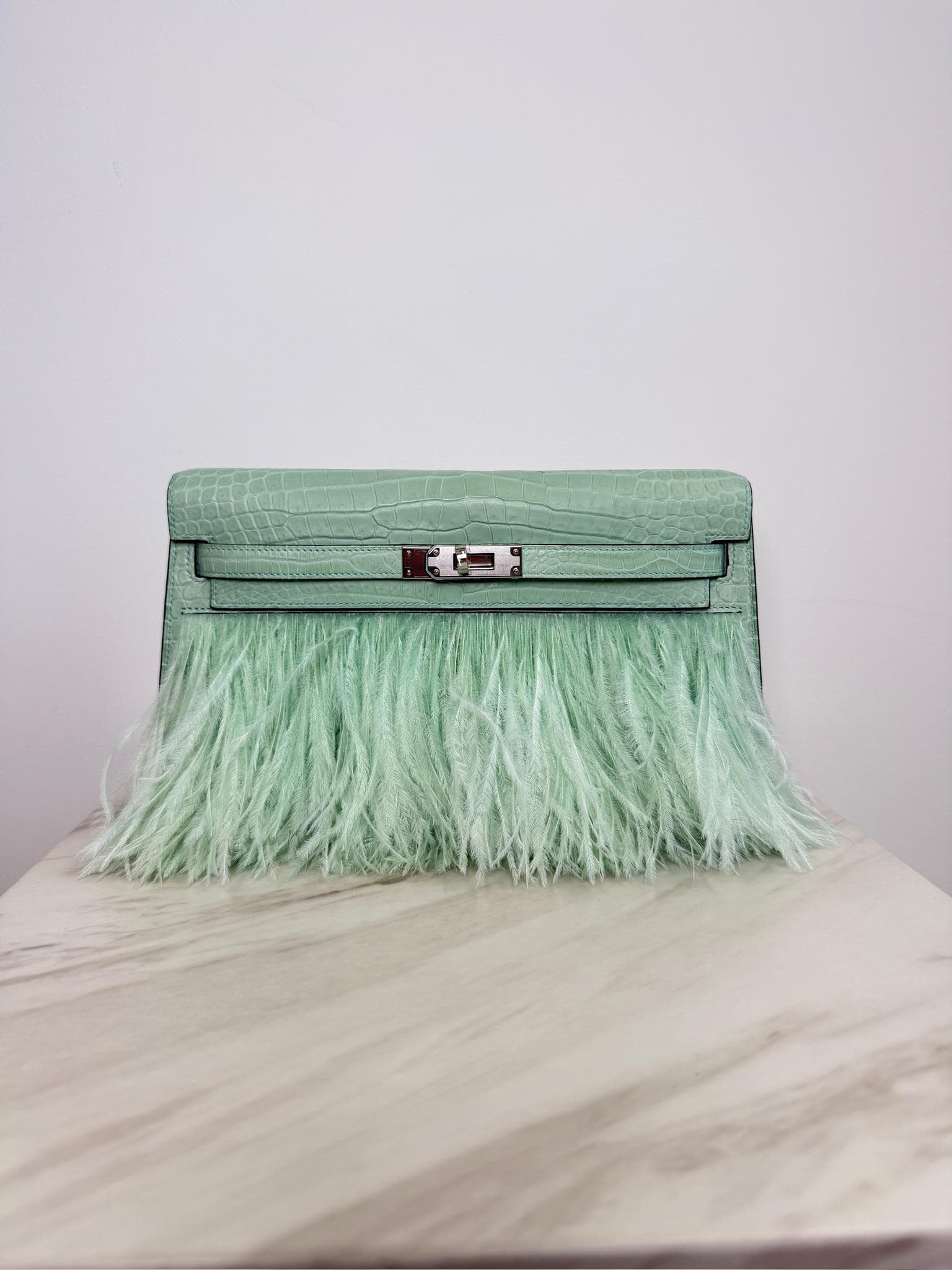 Hermès Kelly Elan Elan in Vert Deau Foile/ Matte Porosus Palladium Hardware hardware — front view