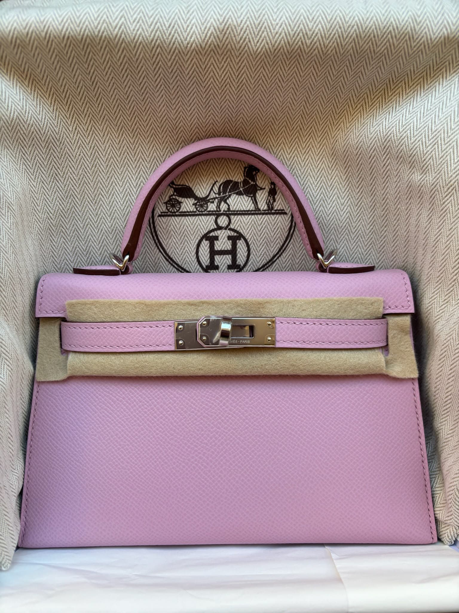 Hermès Mini Kelly Mini in Mauve Sylvestre Epsom Palladium (PHW) hardware — front view