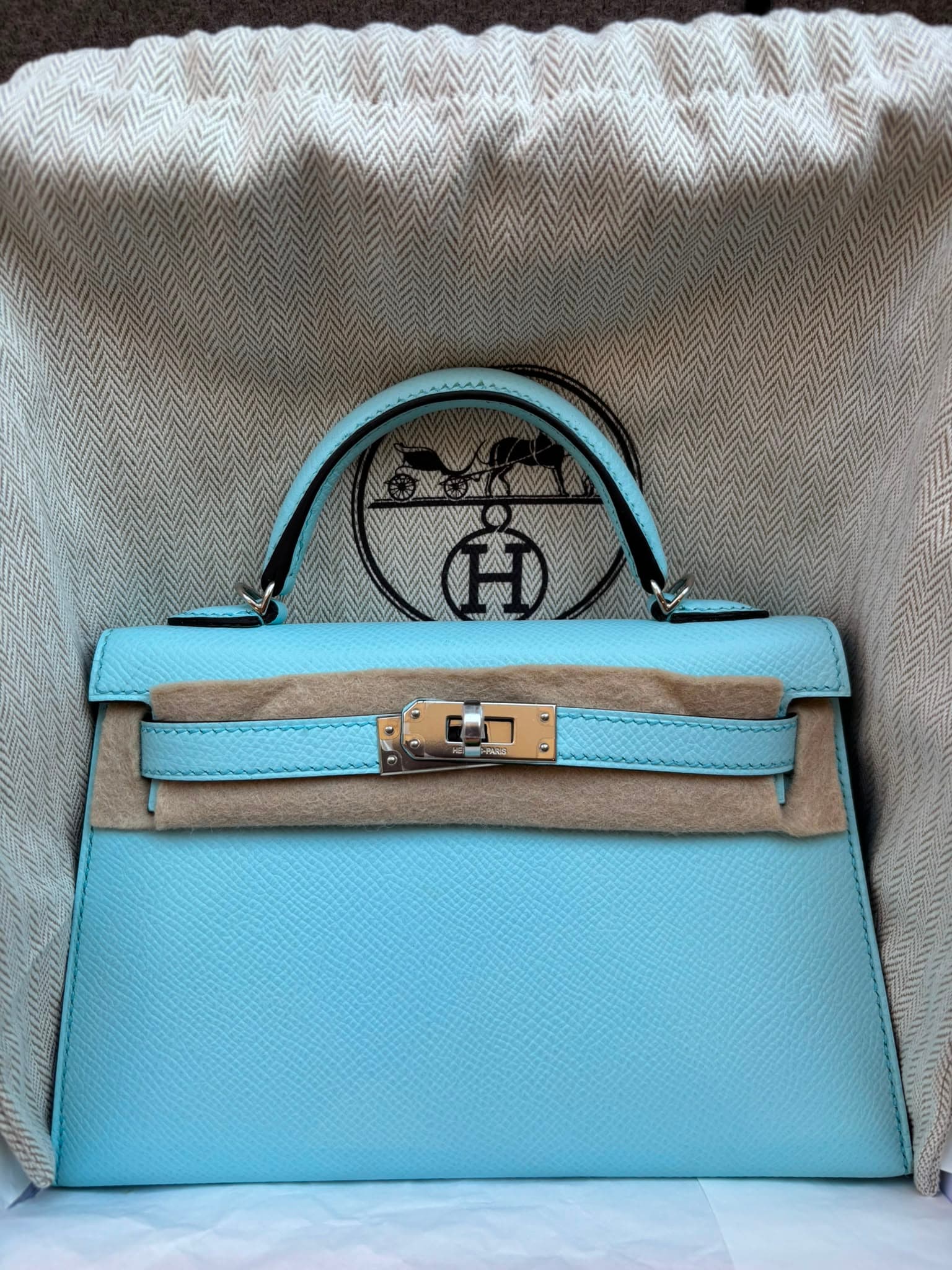 Hermès Mini Kelly Mini in Blue Zephyr Epsom Gold (GHW) hardware — front view