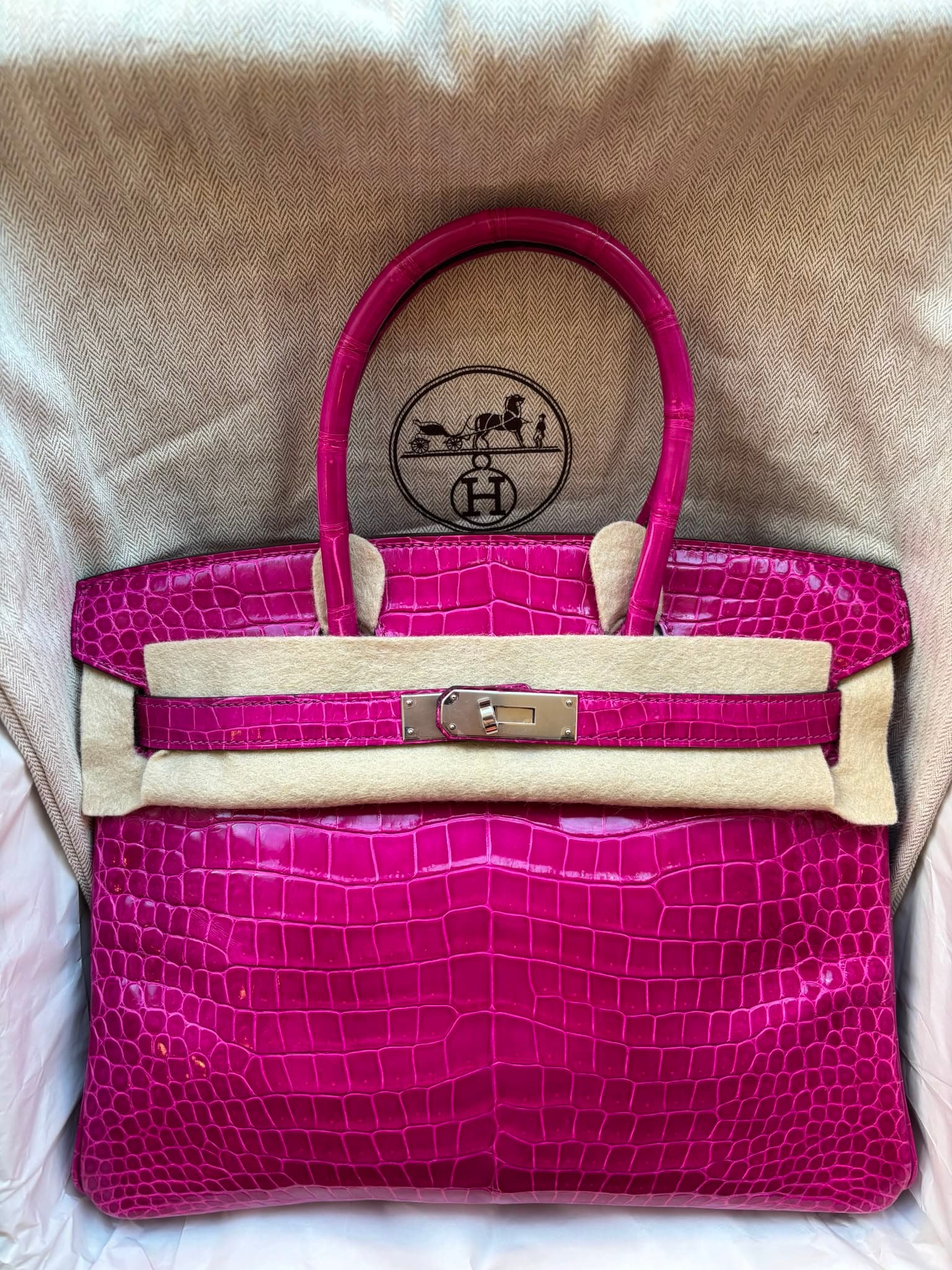 Hermès Birkin 30 30 in Rose Scheherazade Shiny Porosus Crocodile Palladium (PHW) hardware