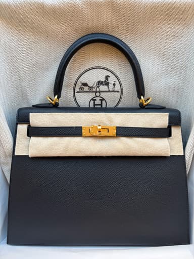 Hermès Kelly 25 Black Epsom GHW