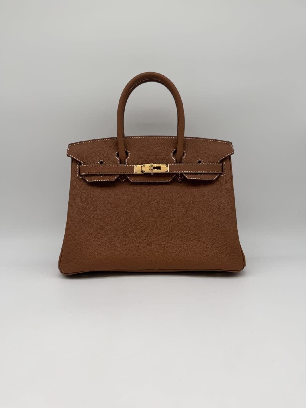 Hermès Birkin 30 B30 in Gold Togo Gold Hardware hardware — front view