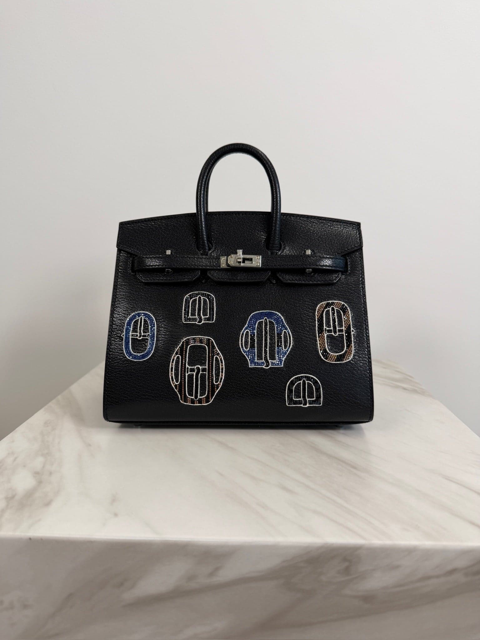 Hermès Birkin 20 Bouclerie Moderne 20 in Black Chevre Palladium Hardware hardware — front view