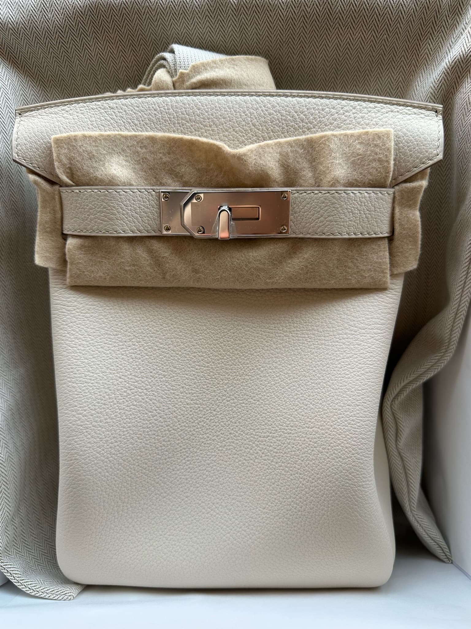 Hermès Hac à Dos PM in Craie Togo Palladium (PHW) hardware — front view