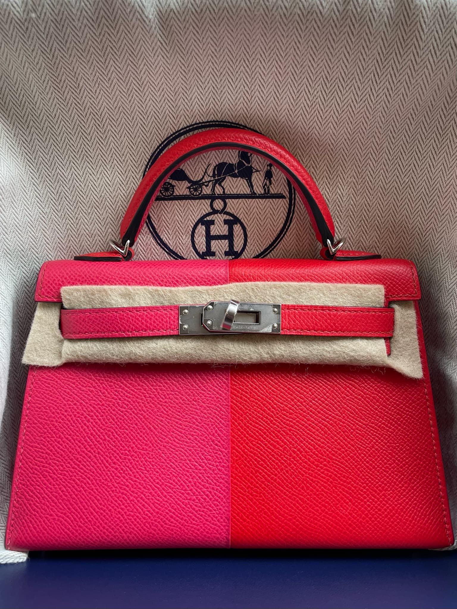 Hermès Kelly Mini Casaque Mini in Rose Extreme Epsom PHW hardware — front view